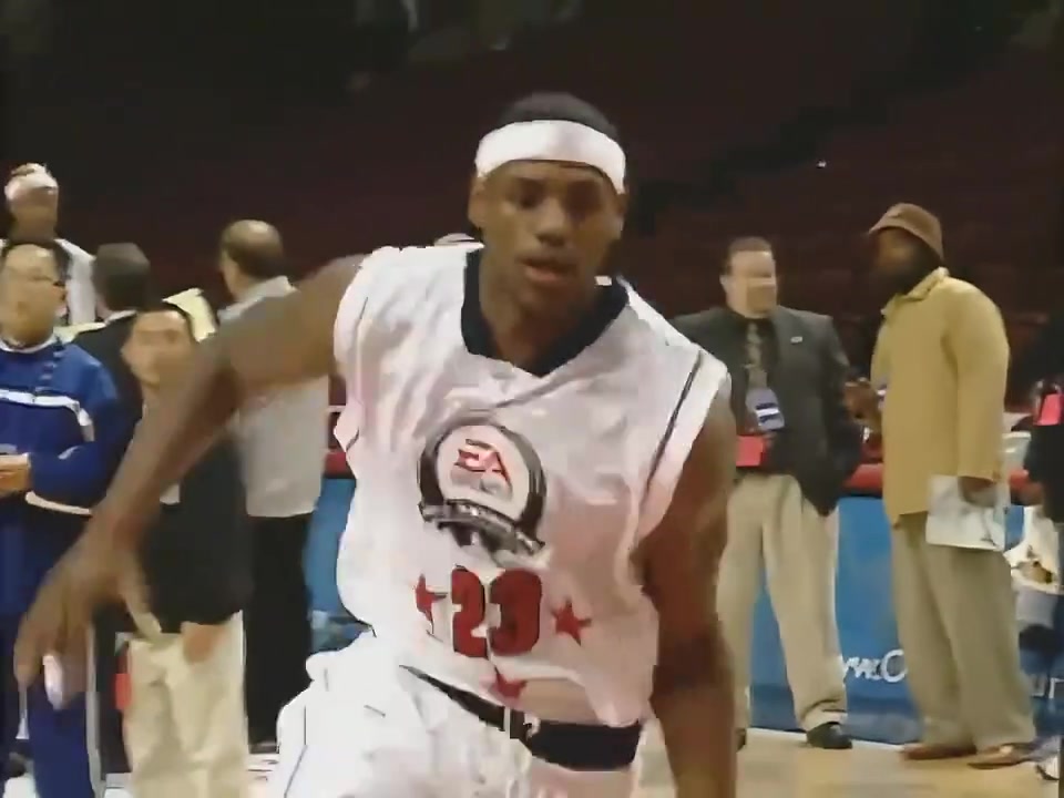 经典之作当年NBA live04发行广告 球星们稚嫩的脸庞