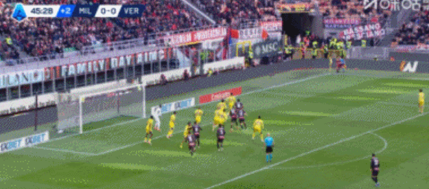 半场-AC米兰暂1-0维罗纳 普利西奇补时破门